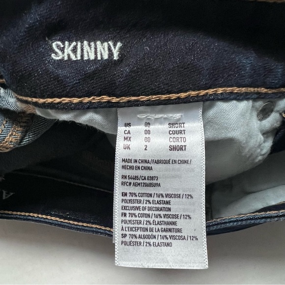 AMERICAN EAGLE Super Stretch Low Rise Skinny Leg Jeans Size 00 Short - Picture 5 of 6